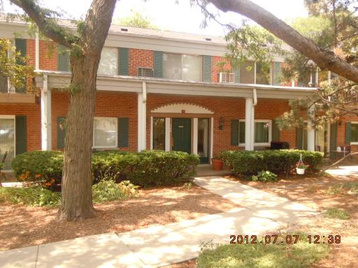 706 East Algonquin Road, Unit K204 Arlington Heights, IL 60005 - Photo 1 of 10