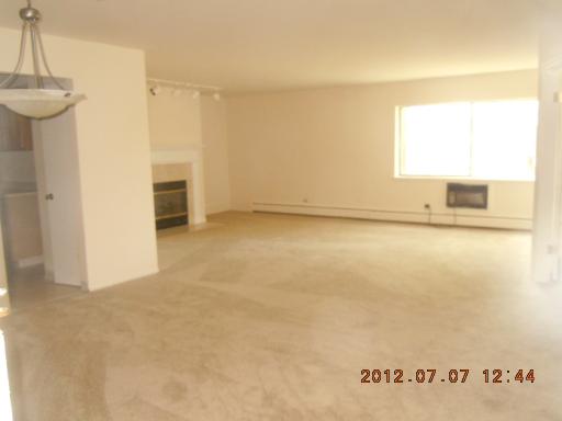 706 East Algonquin Road, Unit K204 Arlington Heights, IL 60005 - Photo 5 of 10