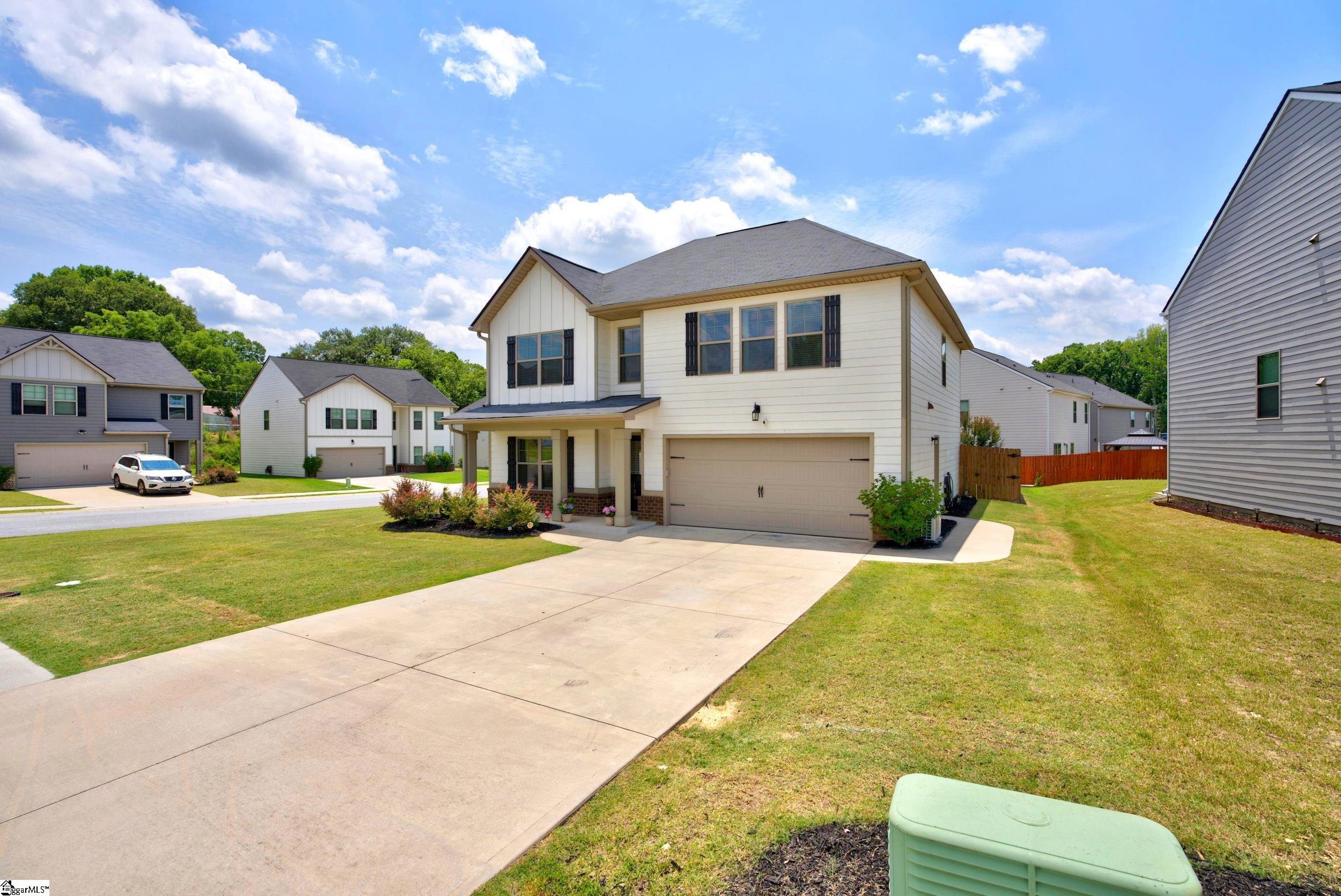 134 Echline Street Fountain Inn, SC 29644 - Photo 3 of 43