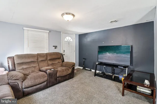 $79,000 | 190 Boones Drive, Lothian, MD 20711