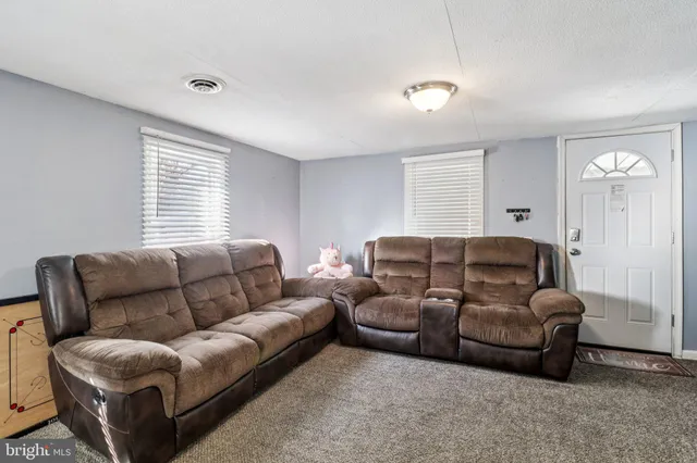 $79,000 | 190 Boones Drive, Lothian, MD 20711