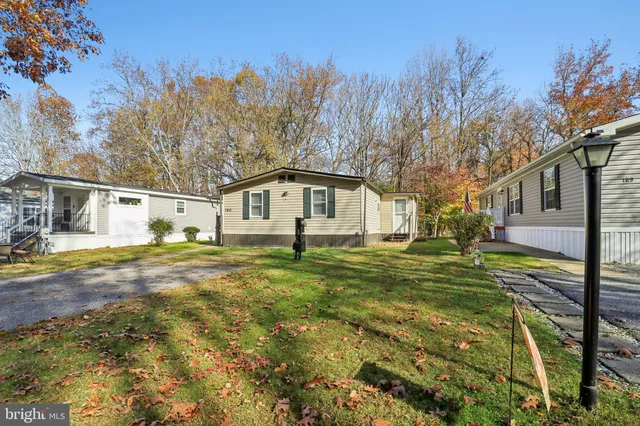 $79,000 | 190 Boones Drive, Lothian, MD 20711