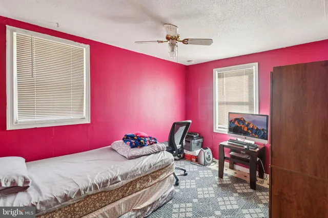 $79,000 | 190 Boones Drive, Lothian, MD 20711