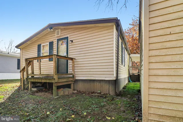 $79,000 | 190 Boones Drive, Lothian, MD 20711