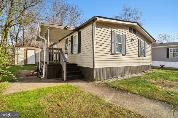 $70,000 | 190 Boones Drive, Lothian, MD 20711