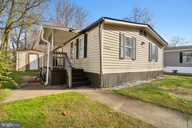 $79,000 | 190 Boones Drive, Lothian, MD 20711