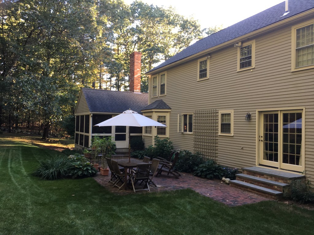 13 Landmark Road Westford, MA 01886 - Photo 9 of 30 Gallery Image 9