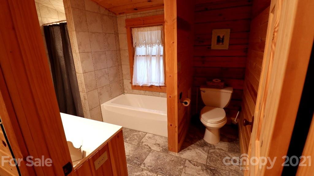 139 Stonecrest Parkway Mill Spring, NC 28756 - Photo 10 of 20 Gallery Image 10