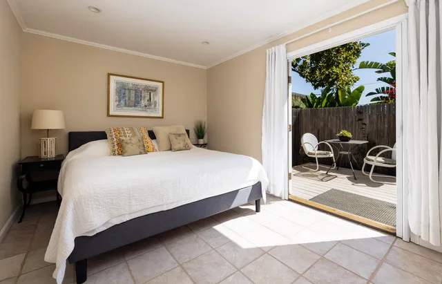 $746,000 | 126 West Calle Crespis, Unit 6, Santa Barbara, CA 93105