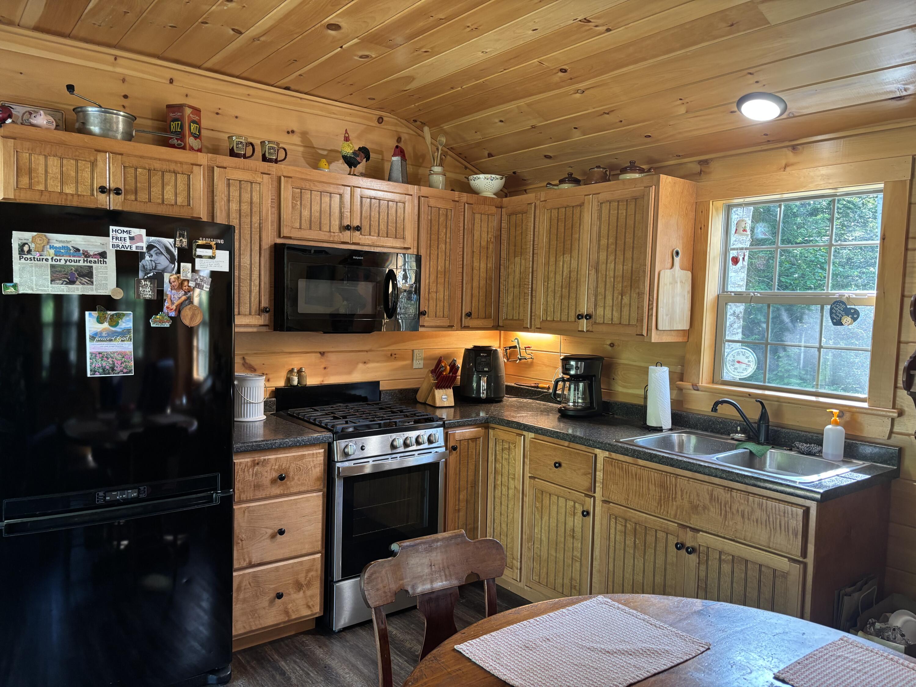 405 Lucy Knowles Road Farmington, ME 04938 - Photo 8 of 31 IMG_8676