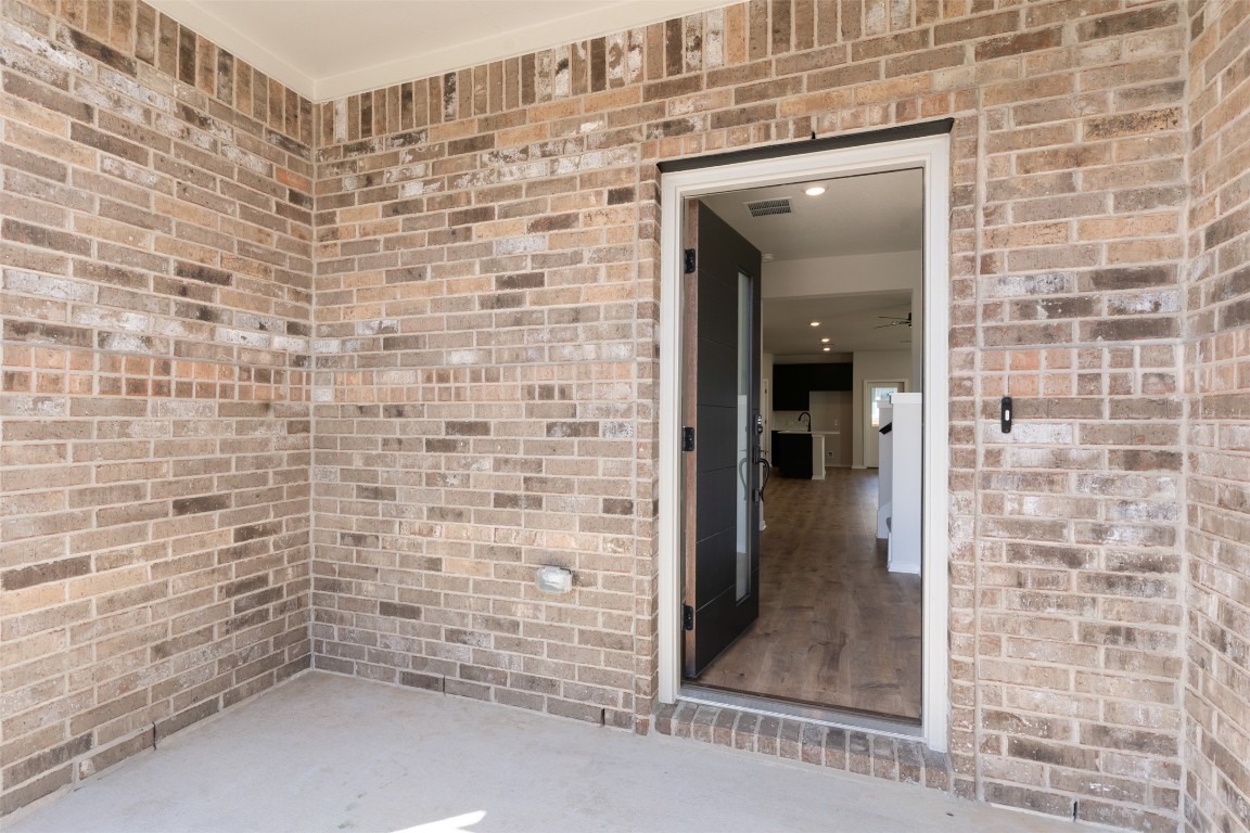 101 Coyote Willow Way Georgetown, TX 78633 - Photo 5 of 34 a bathroom with a shower and a sink