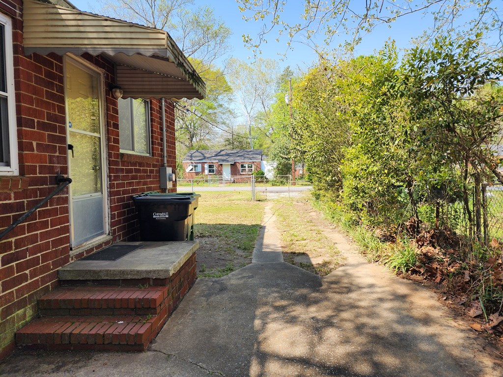 926 Brooks Road Columbus, GA 31903 - Photo 3 of 12