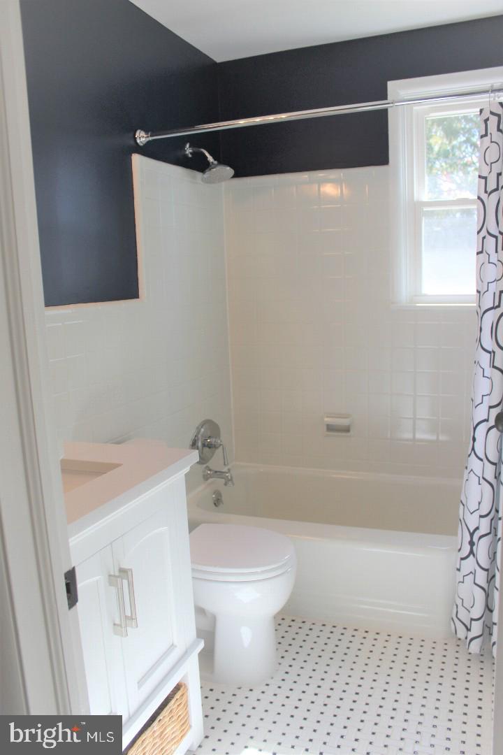 1212 Winstead Road Wilmington, DE 19803 - Photo 9 of 11 Gallery Image 9