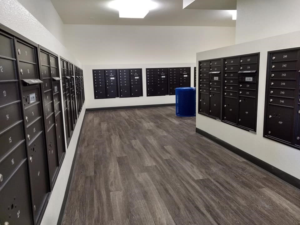 200 East 10th Street Gilroy, CA 95020 - Photo 8 of 14 a view of gallery with wooden floor