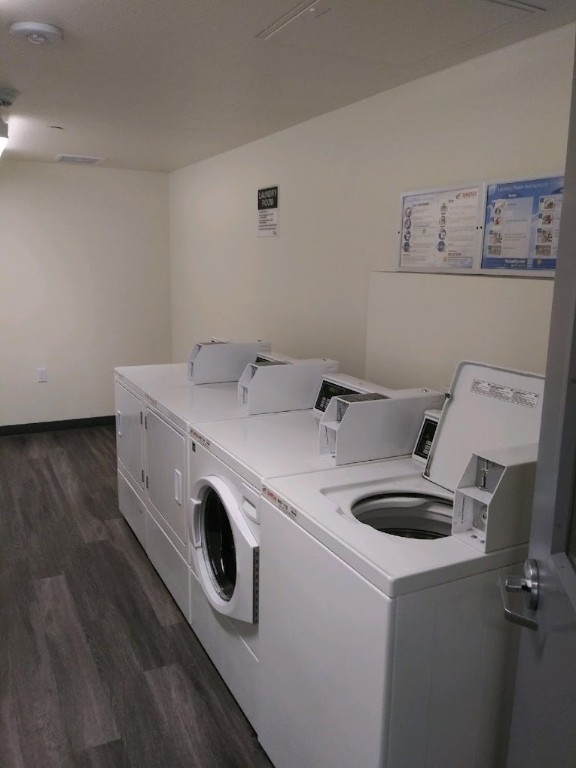200 East 10th Street Gilroy, CA 95020 - Photo 9 of 14 a utility room with dryer and washer