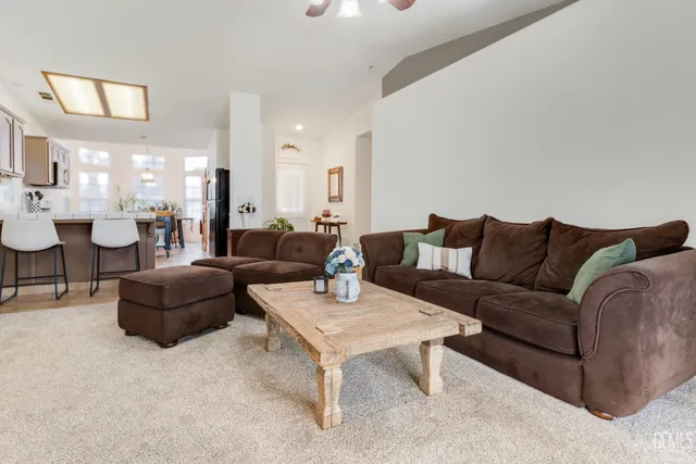 $399,000 | Undisclosed Address, Bakersfield, CA 93308