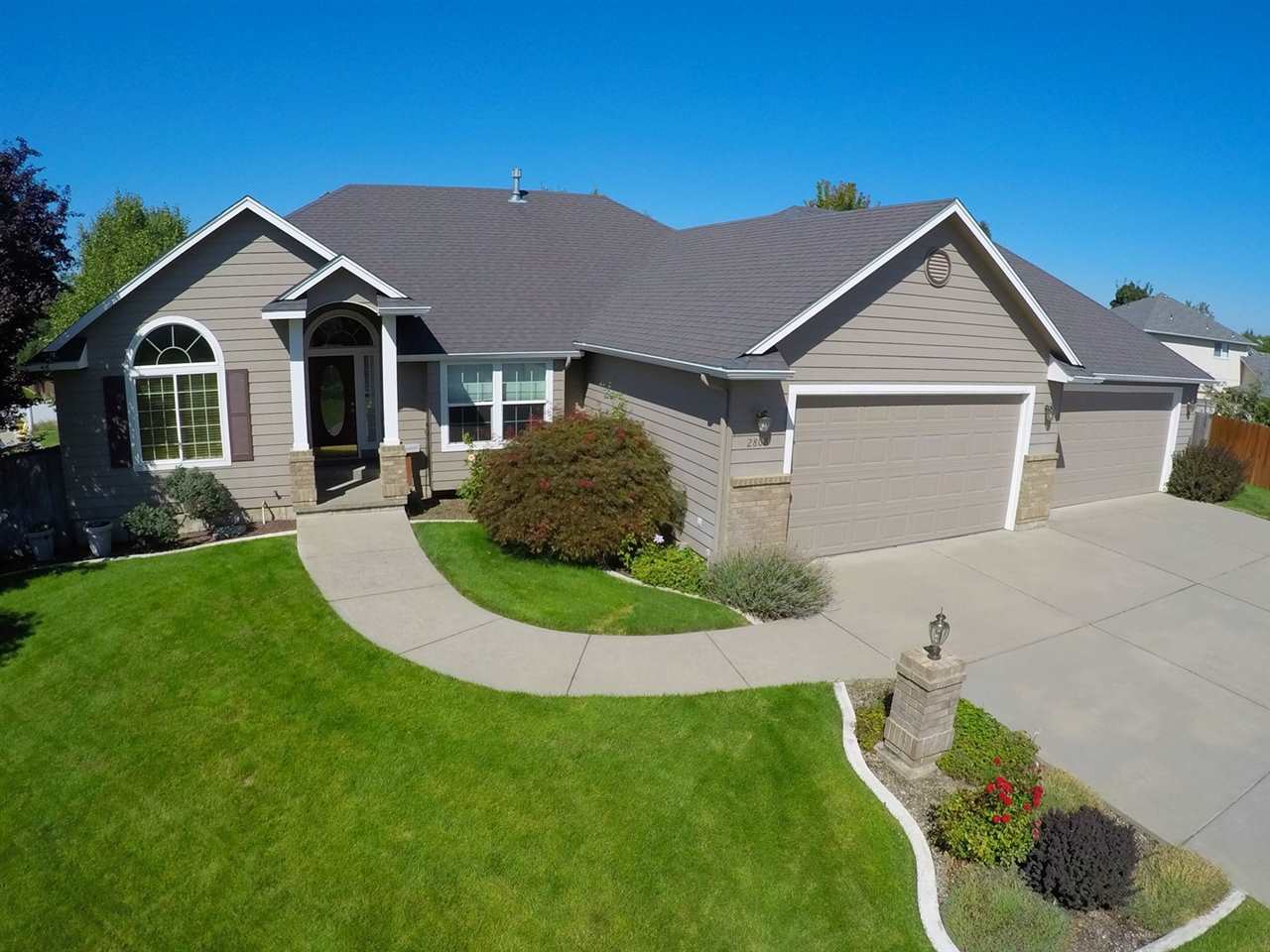 2806 West Westover Road Spokane, WA 99208 - Photo 1 of 20