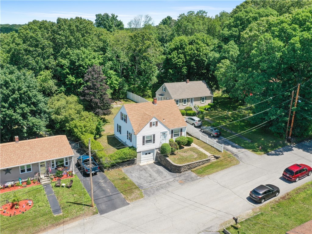52 Bartlett Street Woonsocket, RI 02895 - Photo 26 of 31 Gallery Image 26
