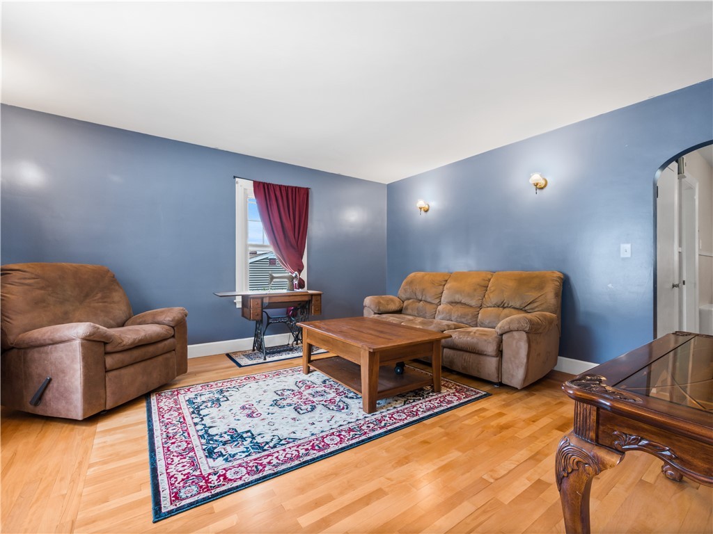 52 Bartlett Street Woonsocket, RI 02895 - Photo 8 of 31 Gallery Image 8