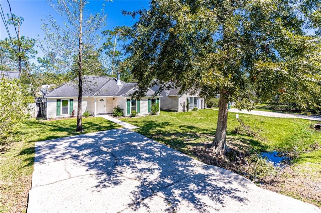 2406 Robin Street Slidell, LA 70460 - Photo 2 of 23 Gallery Image 2