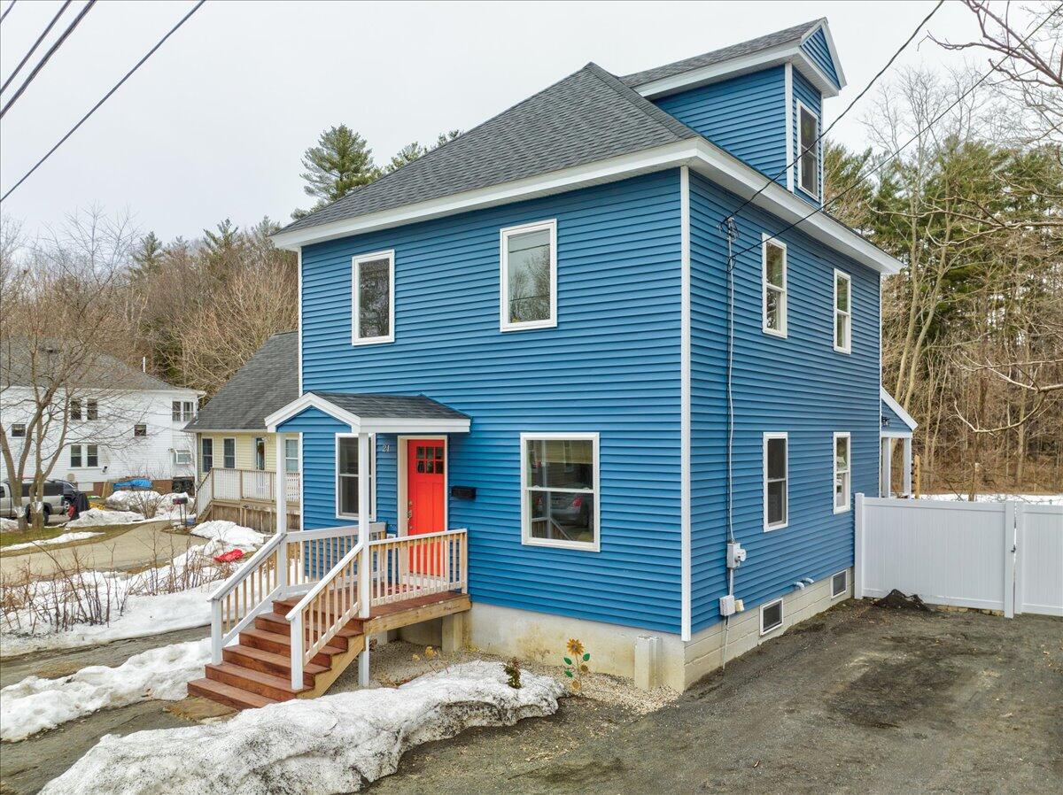 21 Sherburne Street Springvale, ME 04083 - Photo 3 of 29 21 Sherburne Street -2