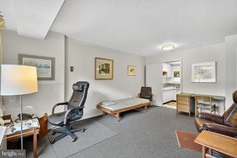 $225,000 | 5410 Connecticut Avenue Northwest, Unit 108, Washington, DC 20015