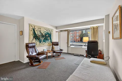$225,000 | 5410 Connecticut Avenue Northwest, Unit 108, Washington, DC 20015