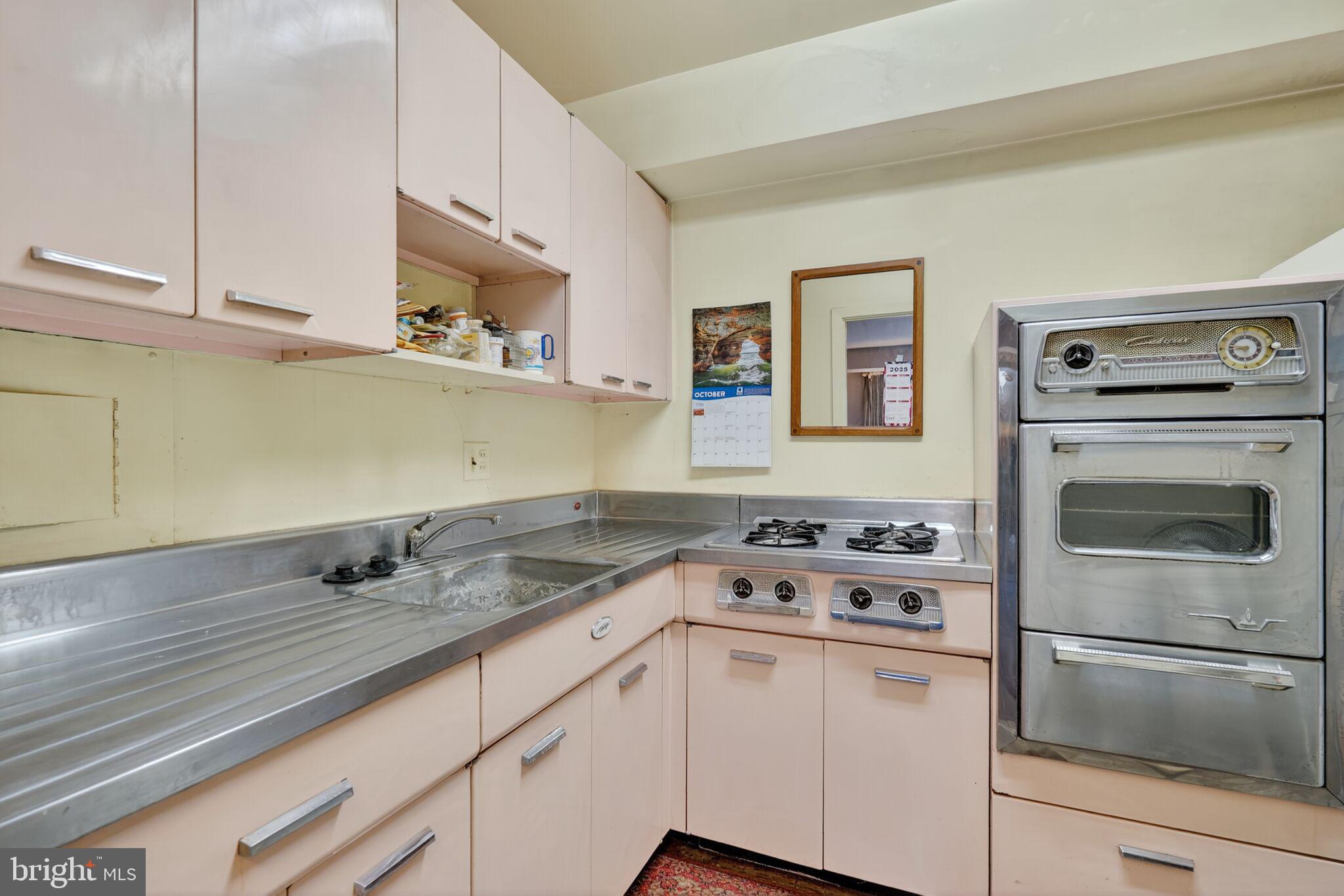 5410 Connecticut Avenue Northwest, Unit 108 Washington, DC 20015 - Photo 14 of 16