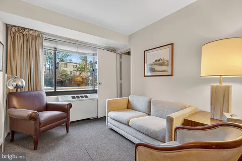 $225,000 | 5410 Connecticut Avenue Northwest, Unit 108, Washington, DC 20015