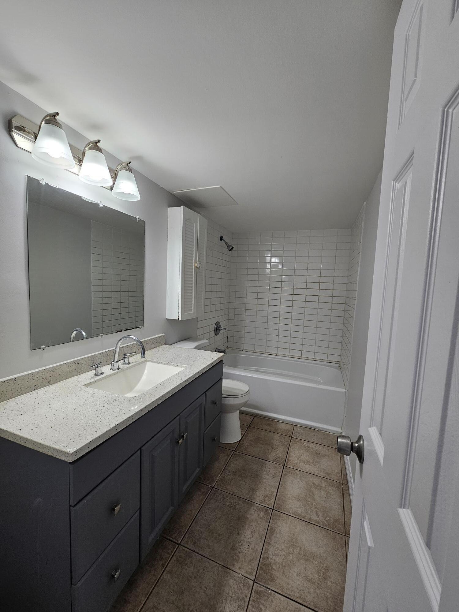 2800 Northwest 56th Avenue, Unit C306 Lauderhill, FL 33313 - Photo 6 of 8 bathroom