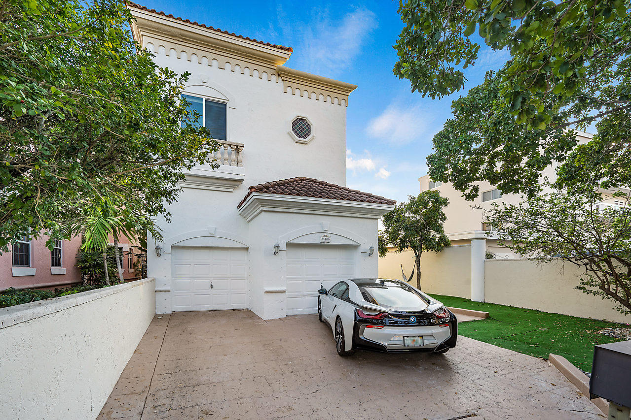 310 East Royal Palm Road Boca Raton, FL 33432 - Photo 1 of 31 Front view