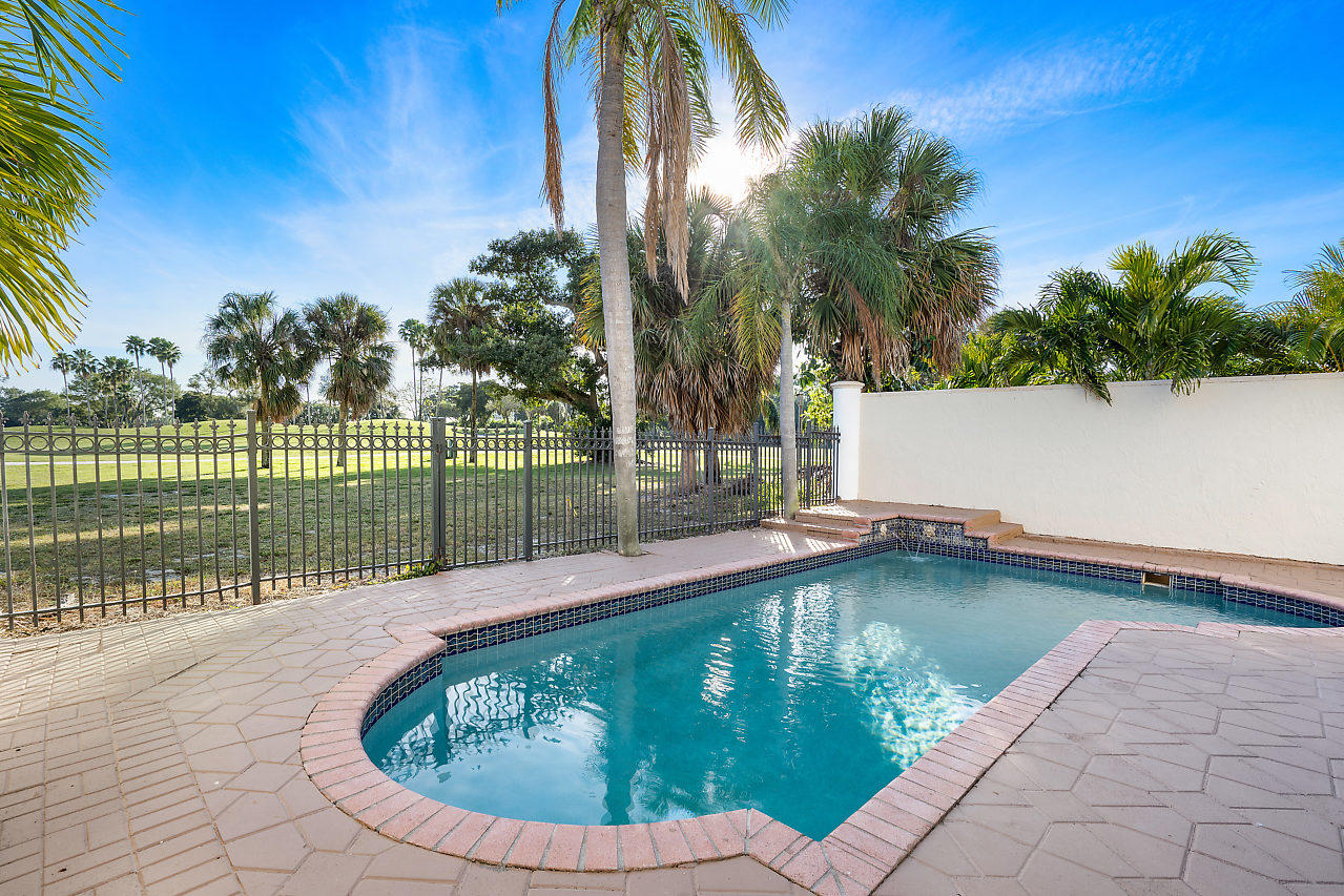 310 East Royal Palm Road Boca Raton, FL 33432 - Photo 25 of 31 310 E Royal Palm Road Boca Raton FL 3343