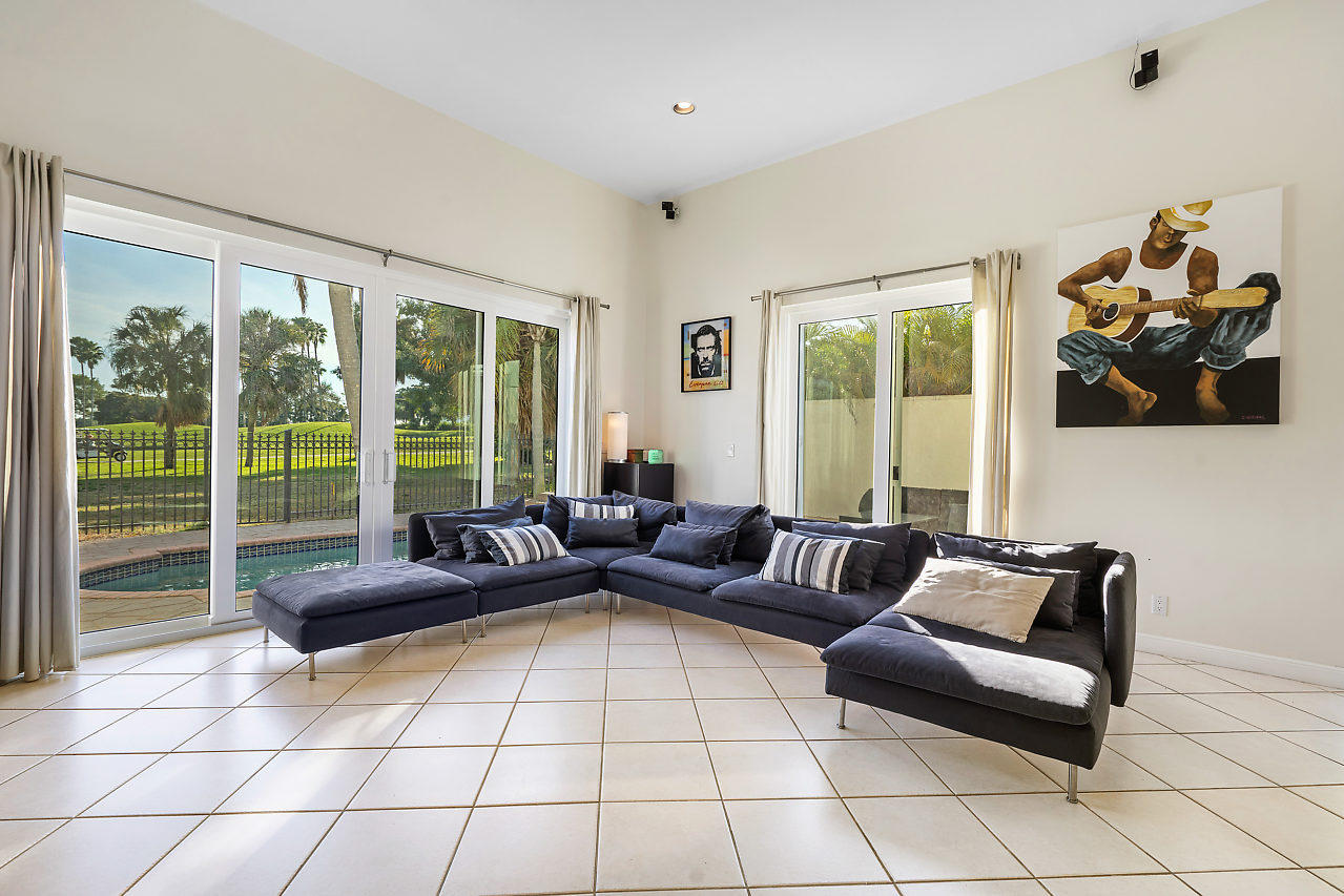 310 East Royal Palm Road Boca Raton, FL 33432 - Photo 4 of 31 310 E Royal Palm Road Boca Raton FL 3343