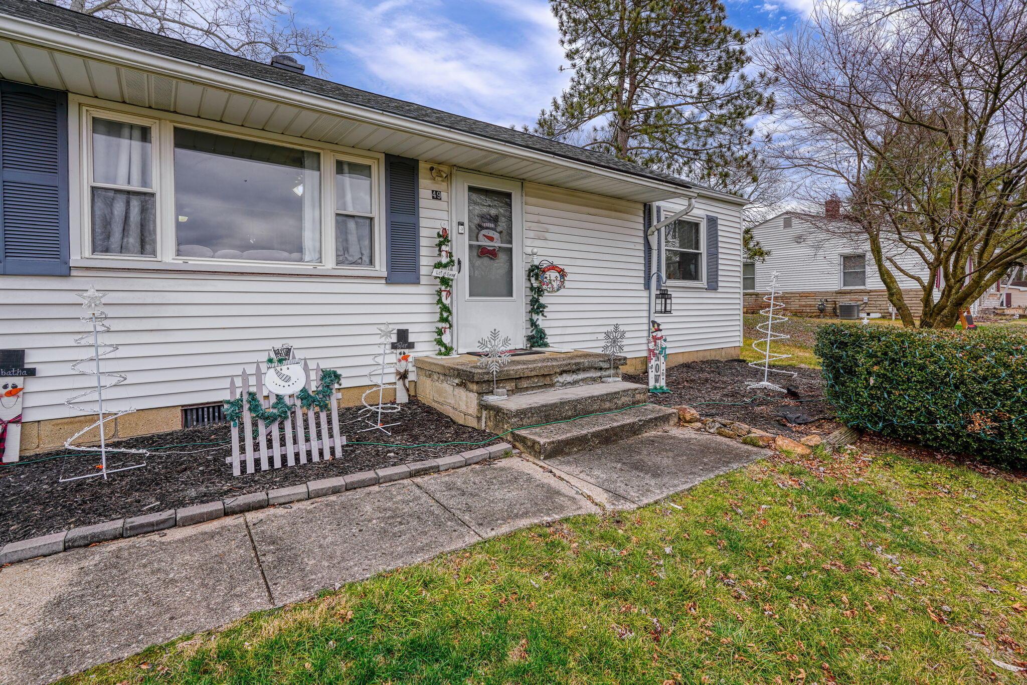 49 Sharon Road Chillicothe, OH 45601 - Photo 8 of 27 49 Sharon Rd (36)