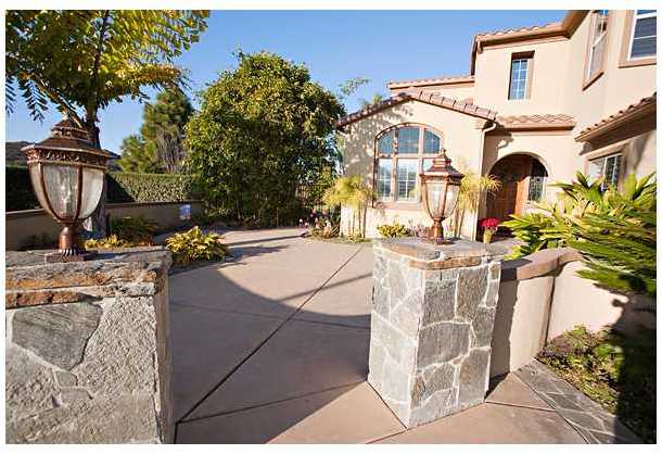 2214 Masters Road Carlsbad, CA 92008 - Photo 2 of 25 Gallery Image 2