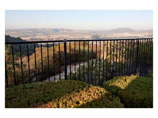 2214 Masters Road Carlsbad, CA 92008 - Photo 11 of 25 Gallery Image 11