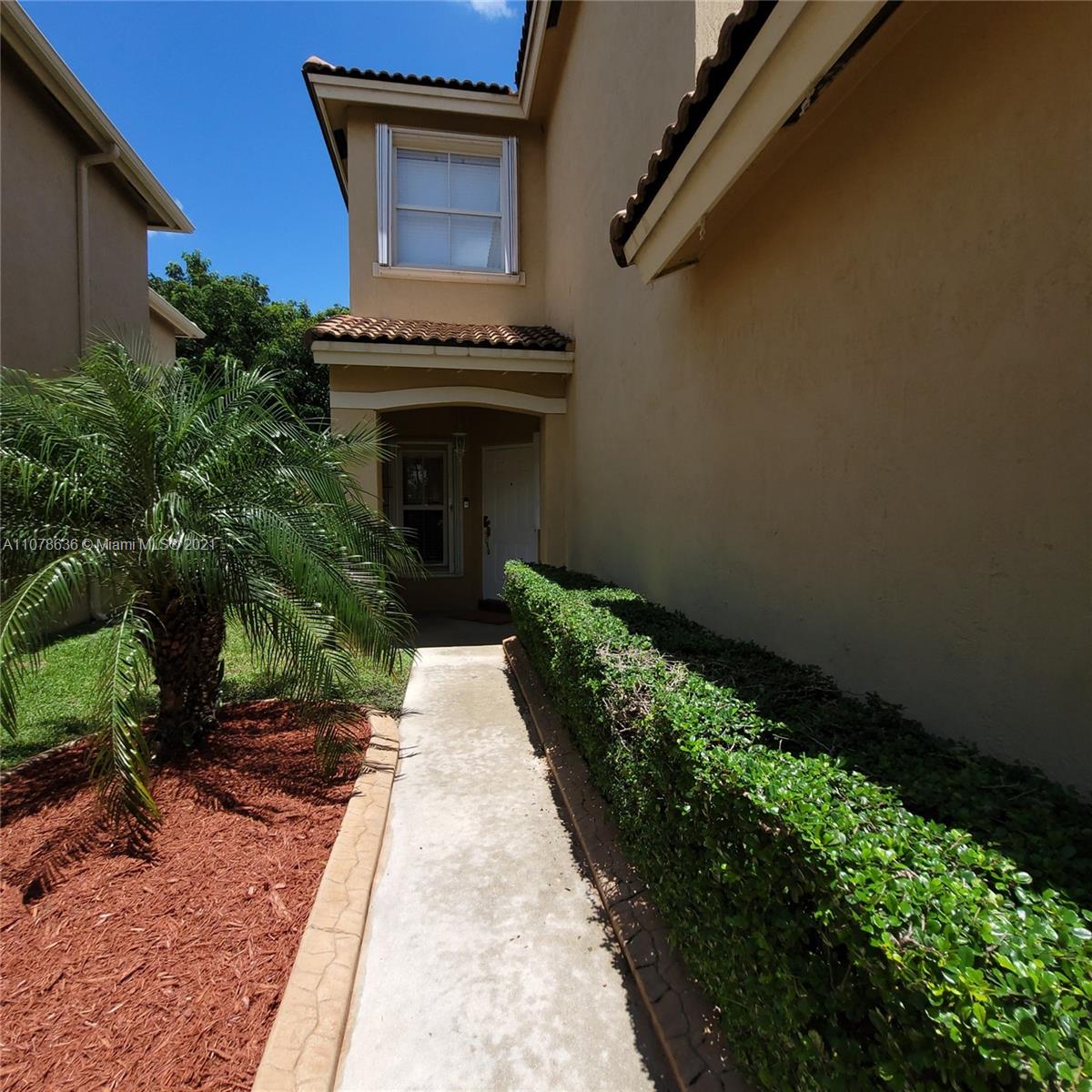 Keys Gate Homestead, FL 33035 - Photo 4 of 26