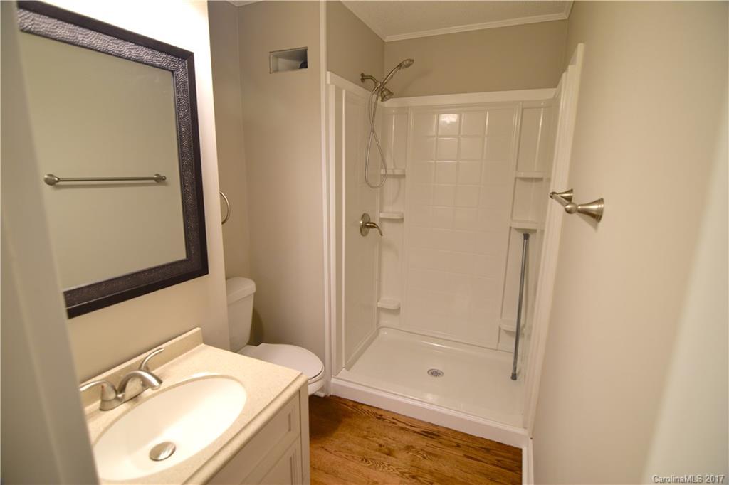 7018 Ridge Lane Road Charlotte, NC 28262 - Photo 15 of 21 Gallery Image 15