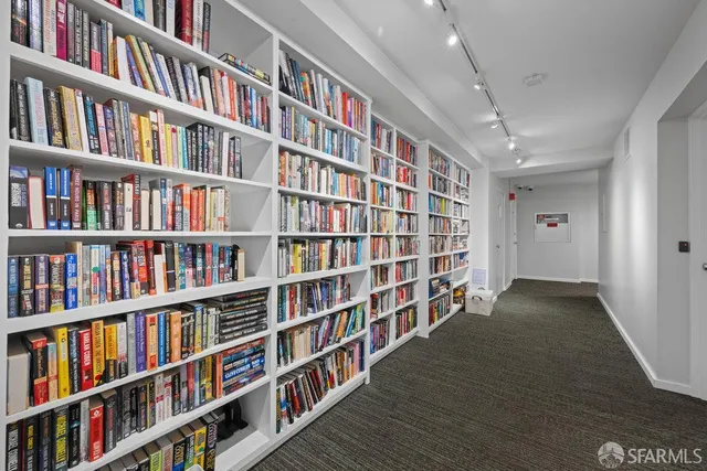 $2,500,000 | 1200 California Street, Unit 20B, San Francisco, CA 94109