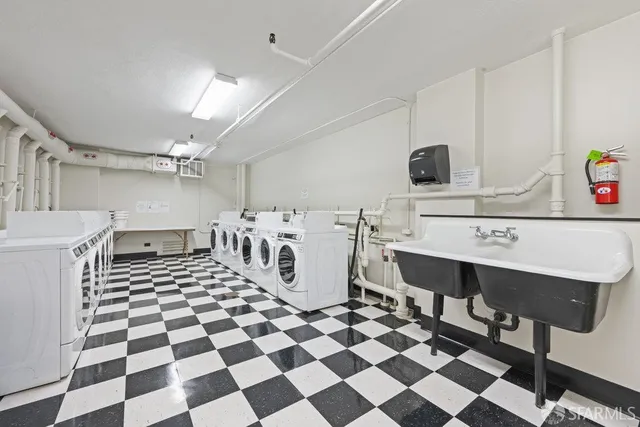 $2,500,000 | 1200 California Street, Unit 20B, San Francisco, CA 94109