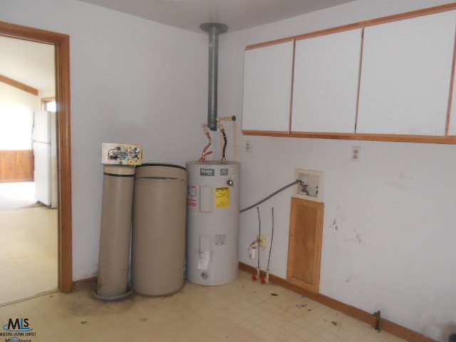 1196 Davis Road Sandusky, MI 48471 - Photo 11 of 17 31115740-15.JPG