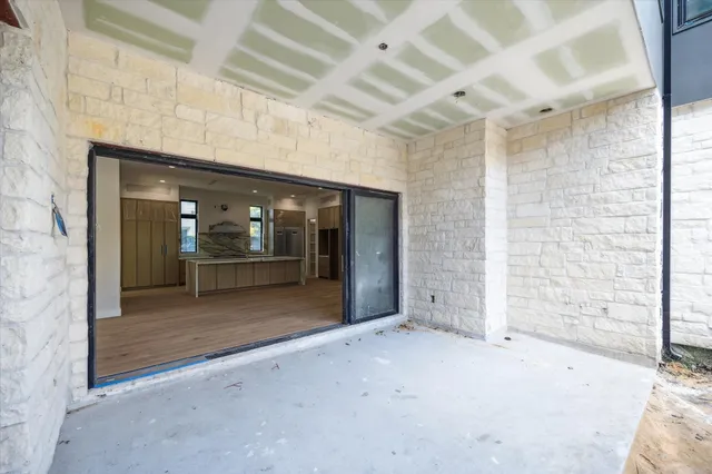 a view of gallery with door