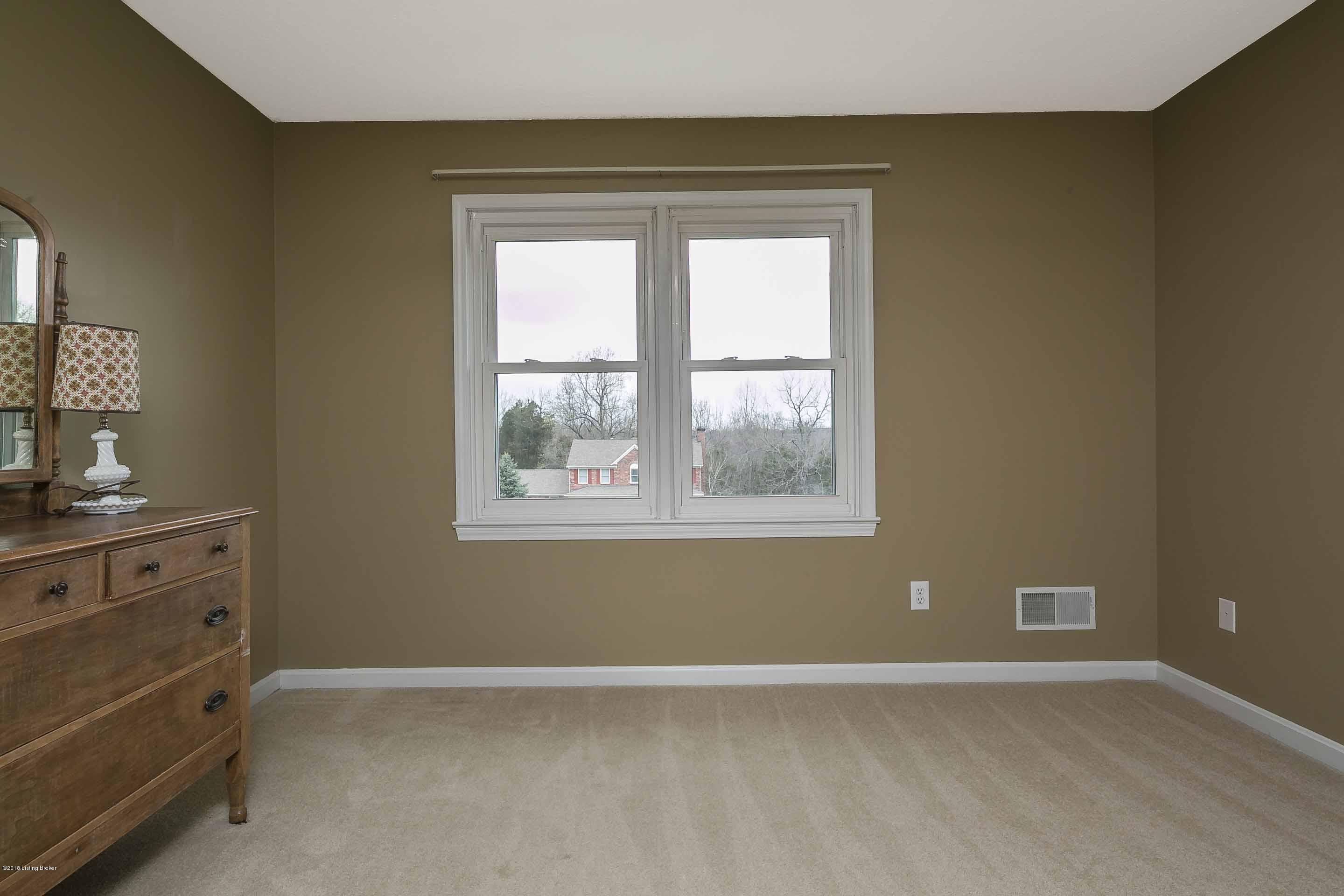 5000 Fox Run Road Buckner, KY 40010 - Photo 29 of 58 24