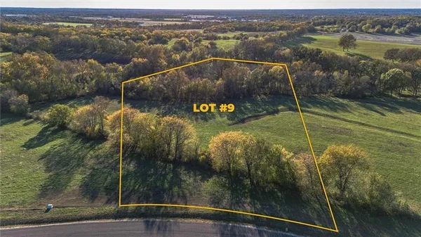 $175,000 | Lot 9 Travis Lane, Harrisonville, MO 64701