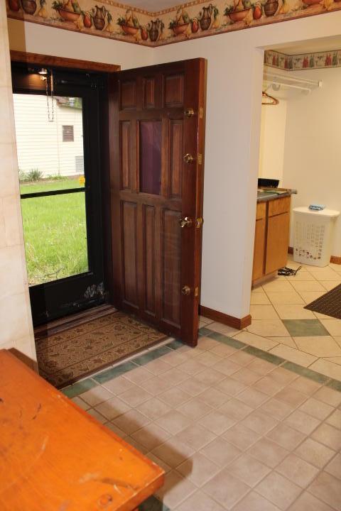8757 Zane Trail Road Circleville, OH 43113 - Photo 12 of 29 Gallery Image 12