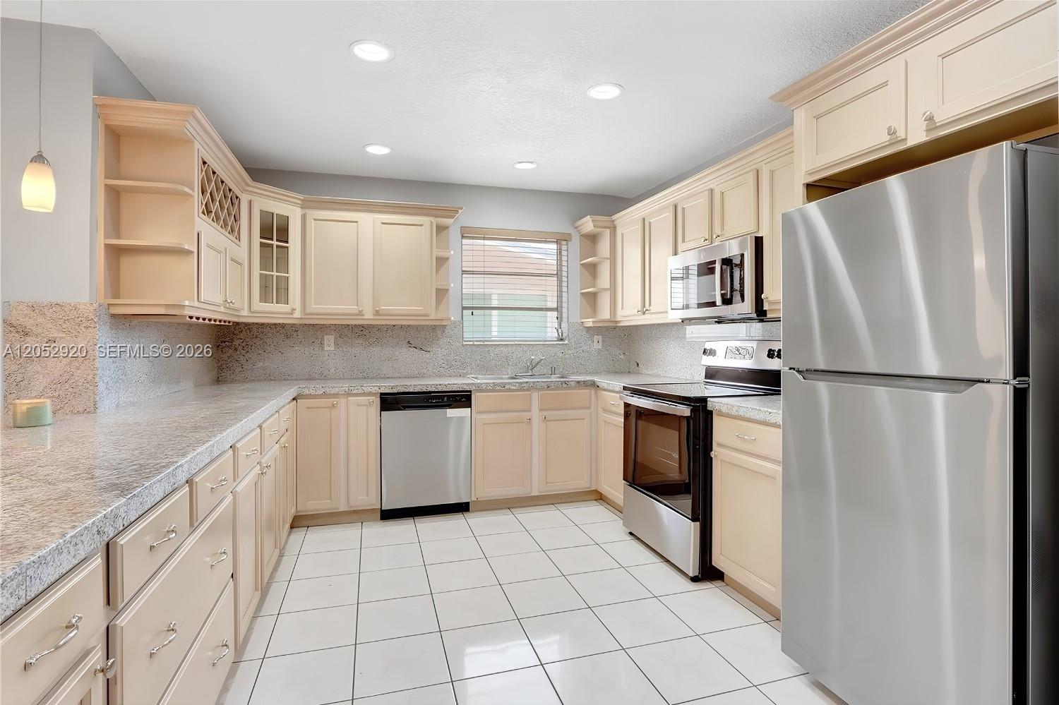 2476 Southwest 17th Street Miami, FL 33145 - Photo 7 of 16 Kitchen New Appliances