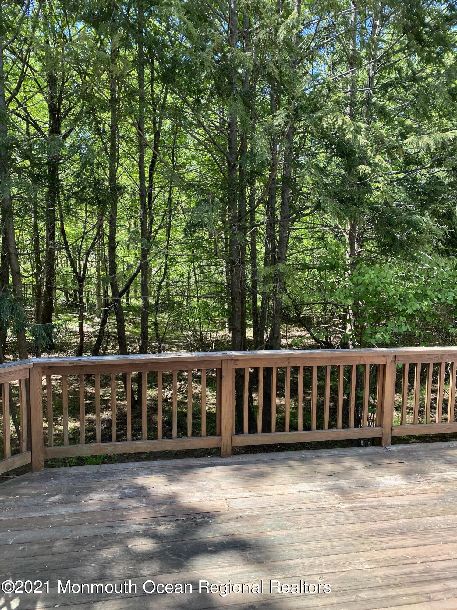 29 Alpine Road Holmdel, NJ 07733 - Photo 6 of 7 F32C88D6-F2CA-457D-BD2E-2337519F081B