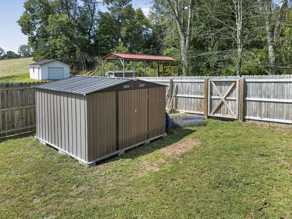 4031 Reedy Creek Road Bristol, VA 24202 - Photo 23 of 31 Gallery Image 23
