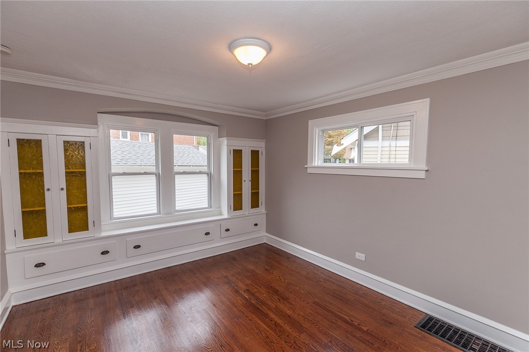3317 Berea Road Cleveland, OH 44111 - Photo 15 of 29 Gallery Image 15