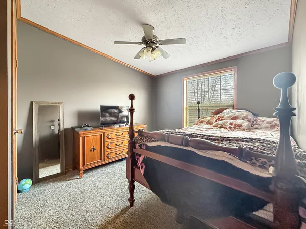 $269,900 | 25 Aurora Ann Lane, Bedford, IN 47421